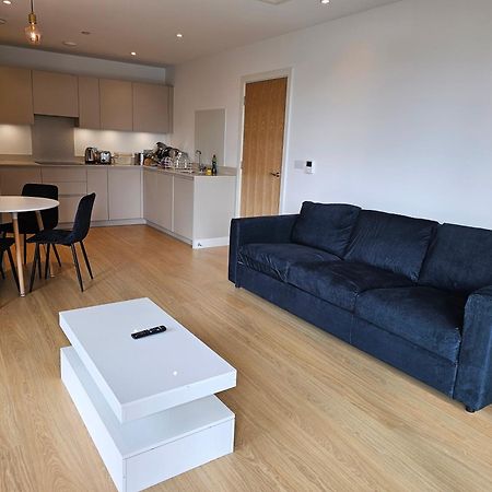Santina Apartments クロイドン エクステリア 写真