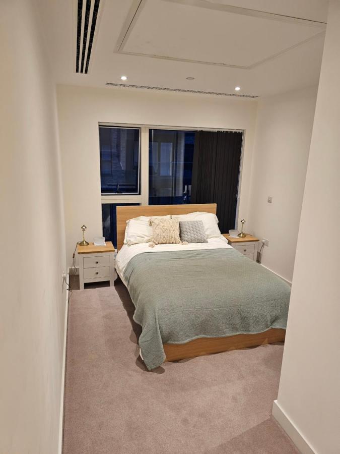 Santina Apartments クロイドン エクステリア 写真